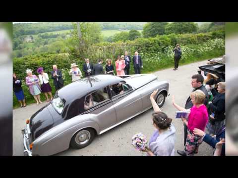 Elmore Court wedding - Natalie & Jay