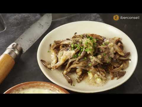 ENTRANTE - Queso Saint Marcellin al horno con gírgolas salteadas y vinagreta de nueces