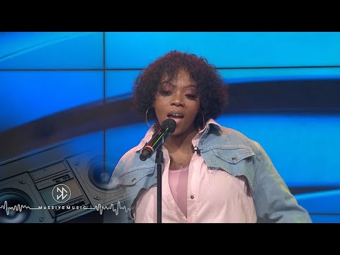 Skye Wanda performs &lsquo;Girl in the Mirror&rsquo; and &lsquo;Take Me Away&rsquo; &mdash; Massive Music | S5 Ep 17 | Channel O