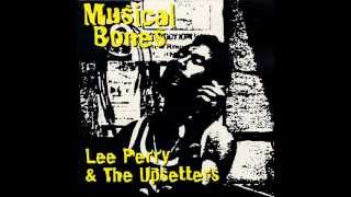 Lee Perry and The Upsetters - Musical Bones - 15 - A Wise Dub