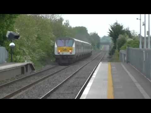 NIR Loco No 8208+MK3+Enterprise set no 9003 @ Donabate