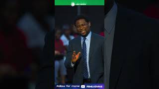 Download lagu It doesn’t take much to distract the crowd. #AFL #reels mp3 Download lagu It doesn’t take much to distract the crowd. #AFL #reels mp3