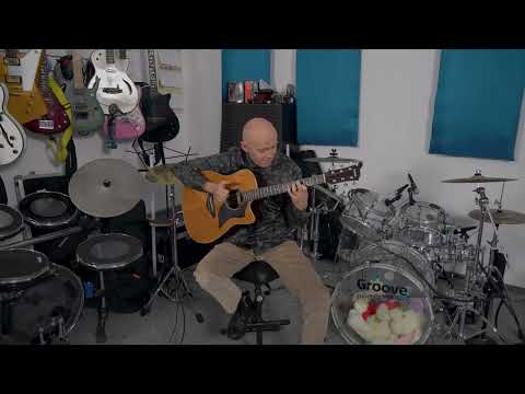 And I Love Her – Fingerstyle Guitar  cover | Michał Janicki