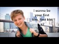 Isac Elliot First Kiss Lyrics 