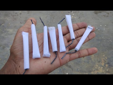 download lagu mp3 mp4 Things To Make With Crackers, download lagu Things To Make With Crackers gratis, unduh video klip Things To Make With Crackers