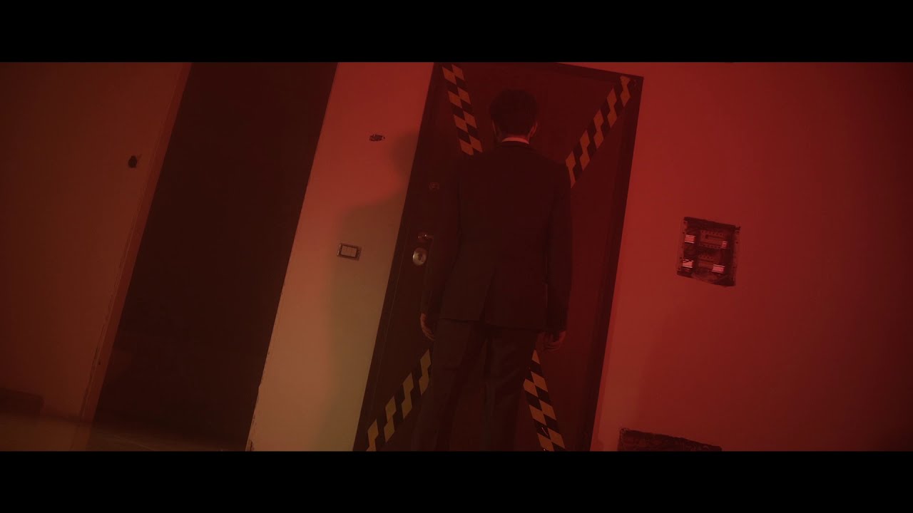 "Viaggio nei mondi dei piccoli istanti che ci dividono" Trailer