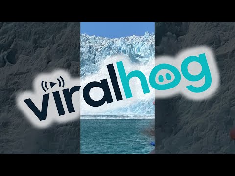 Cruise Boat Witnesses a Huge Chunk of Glacier Calving || ViralHog