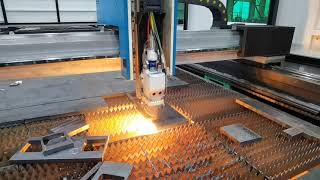 Stainless Steel Aluminium Sheet Metal 12kw CNC Serat Laser Cutting Machine 12000w
