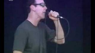 Bad Religion - 06 Broken (Live 2002)