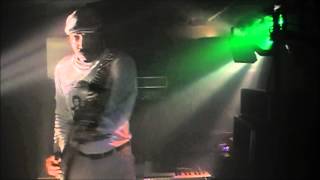 Tones On Tail - Ok, This Is The Pops - Glenn Campling bass line