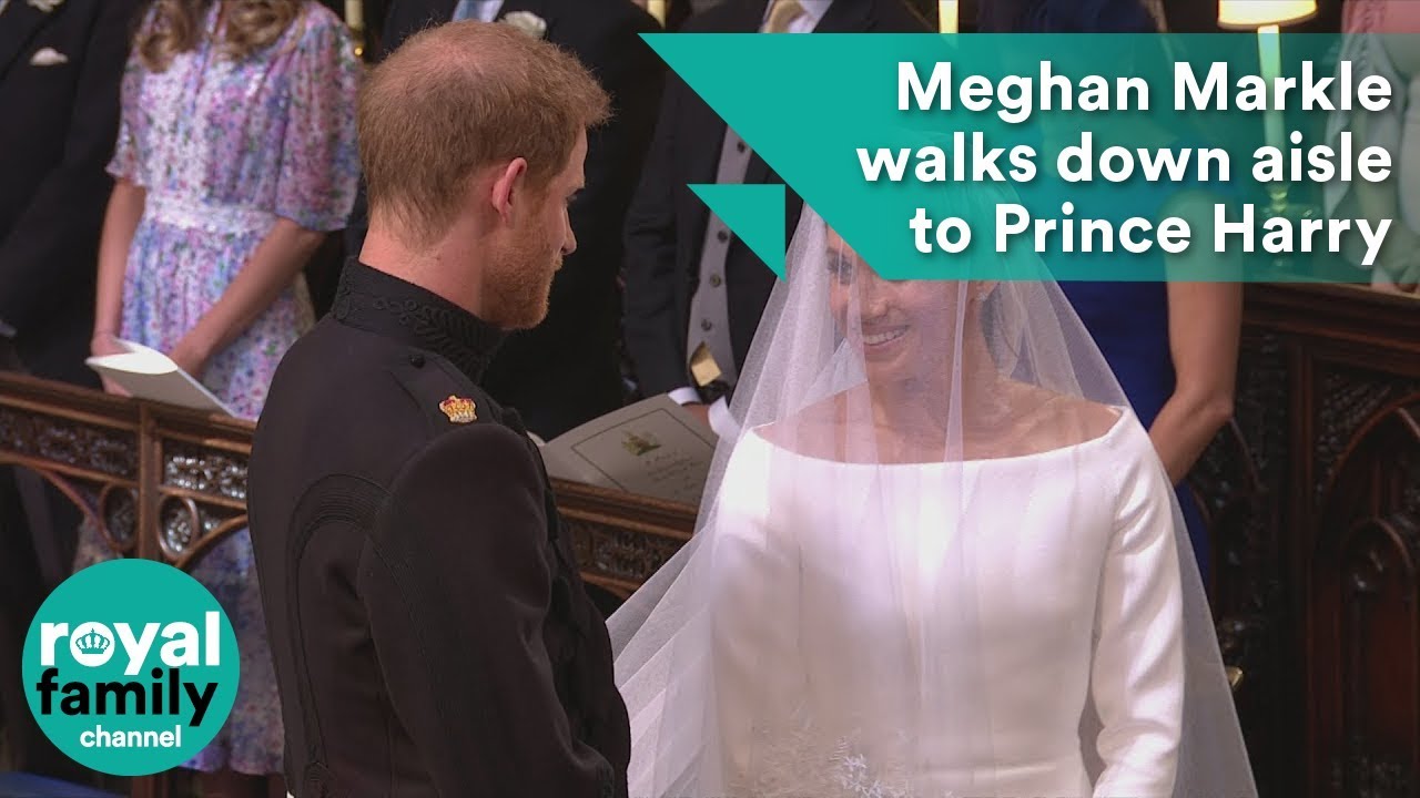 Meghan Markle walks down aisle to Prince Harry thumnail