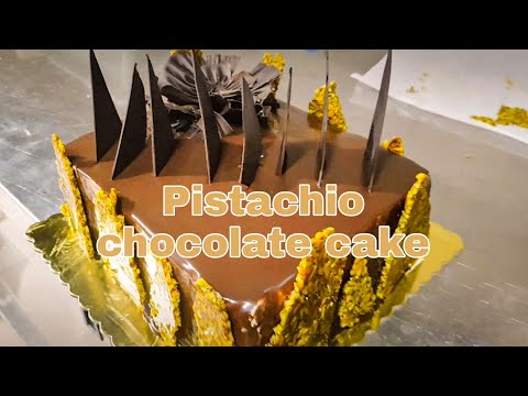 pistachio chocolate cake