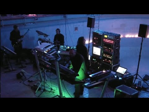 THORSTEN QUAESCHNING'S PICTURE PALACE music - MOON DIAL.