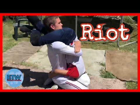 ETW Riot Ep.38 - FOUR-MAN GAUNTLET MATCH; Echo scheduled; Outcast’s answer