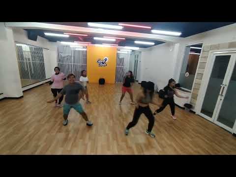 SE VUELVE LOCA _ Caceres & Oscar D ' Leon /salsa / zumba/ fitnes / dance