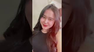 Download lagu hujan hujan gini enak nya ngapain yaa ? mp3 Download lagu hujan hujan gini enak nya ngapain yaa ? mp3