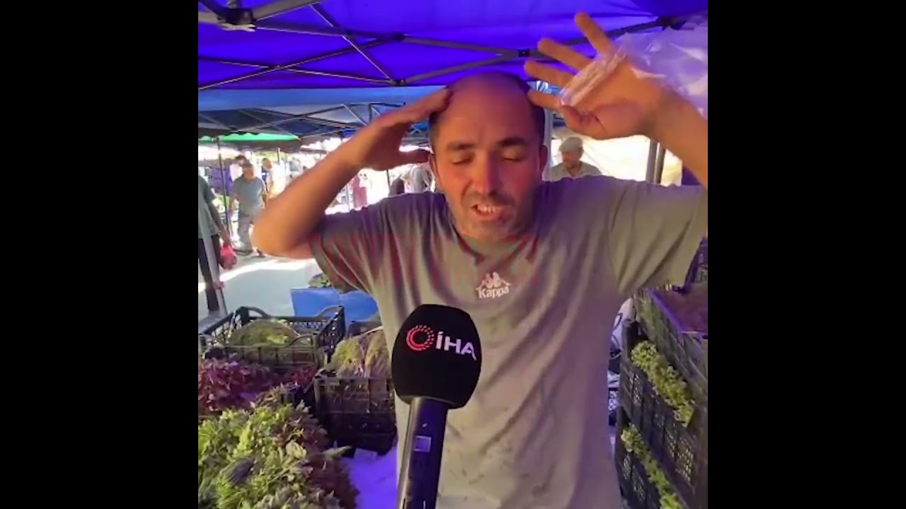 Çorumlu pazarcının Brezilyalı kaleci Felipe ile İngilizce konuştuğu anlar gülümsetti