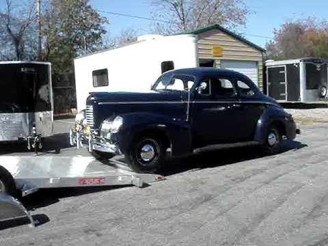 8200Tilt Bed Video from Country Boy Trailers.MPG