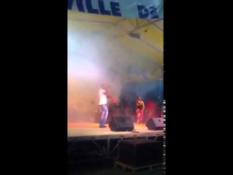 Doc J & Ghetto Princess "PALE BAYO" [en live with HYPNOSE]aout 2014