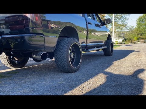 6.7 cummins 5inch MBRP turbo back exhaust w/muffler (revs, idle, pulls, inside clip). Best exhaust!