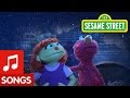 Sesame Street: Twinkle Twinkle Little Star with Julia & Elmo