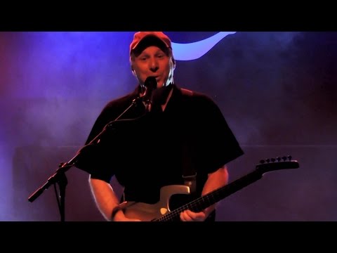 download lagu mp3 mp4 Adrian Belew Live At The Paradise Theater Boston, download lagu Adrian Belew Live At The Paradise Theater Boston gratis, unduh video klip Adrian Belew Live At The Paradise Theater Boston