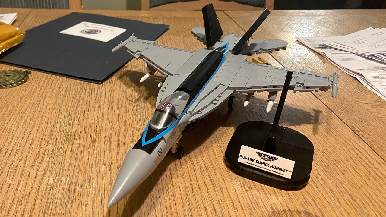 The F/A-18E Super Hornet from Top Gun made by a Cobi