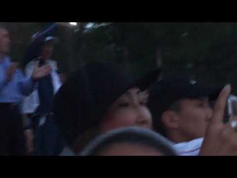 Czech traveller singing ,,Mezi horami