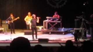 Todd Rundgren Live 8/17/13 &quot;Ooh Baby Baby&quot; at Philadelphia Folk Festival