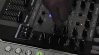 Video thumbnail for Simple Tricks Using EQ Knobs / KILL buttons DENON DN-X300 by Pascal de Gaillande