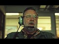 Russell Crowe Guides Liam Hemsworth In Hideout Land Of Bad 2023 Movie Clip 4K