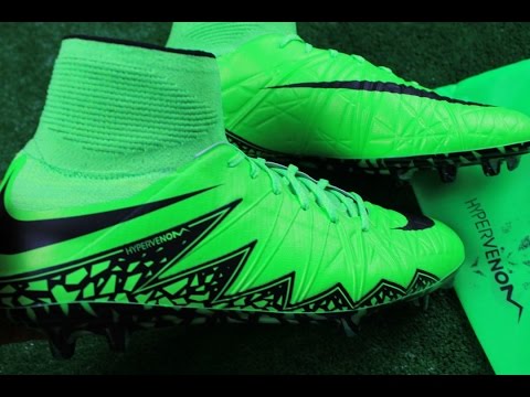 Nike hyperVenom Phantom (nike storm lightning pack)
