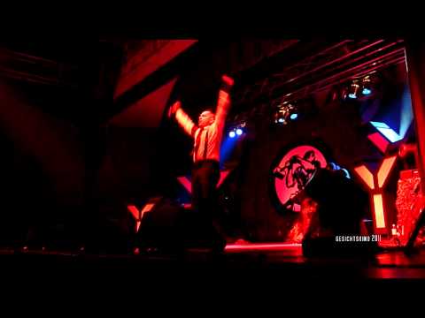 Videoclip de Mirror in Your Heart (Live 2010) — And One