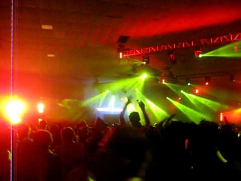 Marco Carola Closing His Set and Loco Dice Opening His Set Live @ Beyond Wonderland 2011