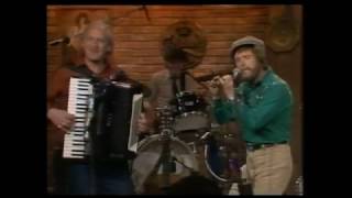 The Irish Rovers Live 1988 - Swallows Tale -