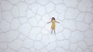 Hyperreal Music Video - Flume feat. Kučka