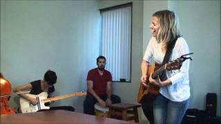 Katie Herzig - "Free my Mind" at 102.1 KPRi