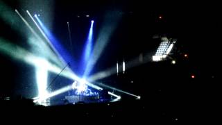 Muse - Quebec City (6)  Lightning Bolt's Dracula Mountain (intro)