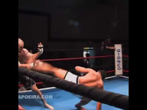 Amazing Capoeira knock-out 💥