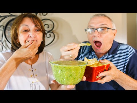 Como hacer Salsa Verde Mexicana para Tacos y mas | Sabor en Casa