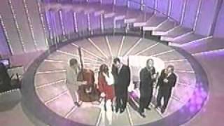 David &amp; Jonathan L@@K You&#39;ve Got Your Troubles LIVE TV 1994 (The Fortunes hit)