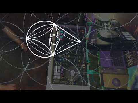 Industrial Techno Mix DJ NiKLGRYPH - [AWHYEAH]