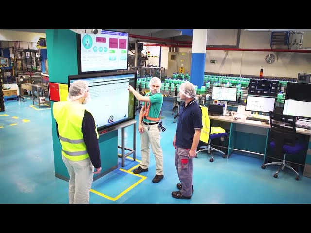 Tak tohle je P&G Rakona. Jedna z nejmodernějších fabrik na světě