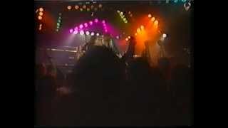 Bon Jovi - Merry Christmas + Runaway (Countdown)