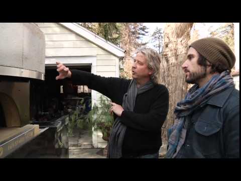 download lagu mp3 mp4 Mobile Gas Pizza Oven, download lagu Mobile Gas Pizza Oven gratis, unduh video klip Mobile Gas Pizza Oven