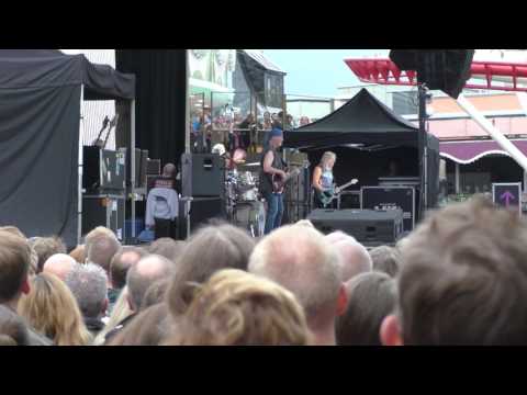 Steve Morse (Deep Purple) - Guitar Solo (When A Blind Man Cries) Live