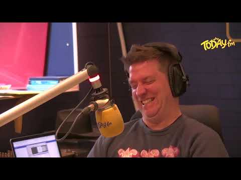 A Spooooooooky Limerick Halloween Tale with Noni 💀👻🎃