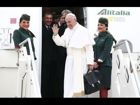 Đức Thánh Cha chào tạm biệt Ai Cập để trở về Vatican, 29.04.2017