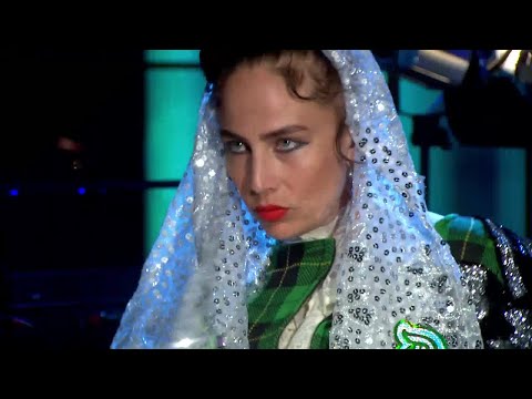 Jenny Wilsons låt "Disrespect Is Universal" från plattan Exorcism - Nyhetsmorgon (TV4)