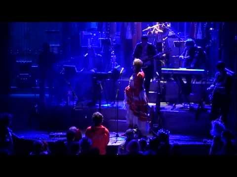 Köbes Underground & Anne Rixmann - Sing noch ens alaaf (Make you feel my love)